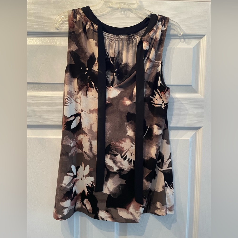 Ellen Tracy Top
